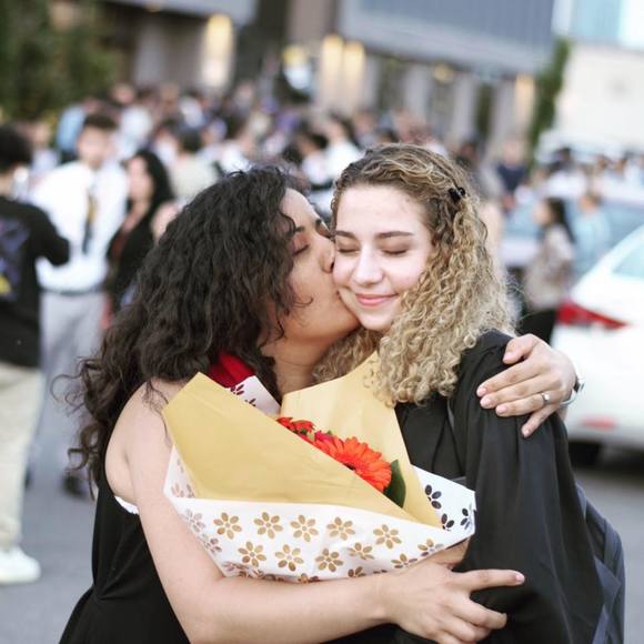 Meet your Posher, Kenana - Picture 1 of 1